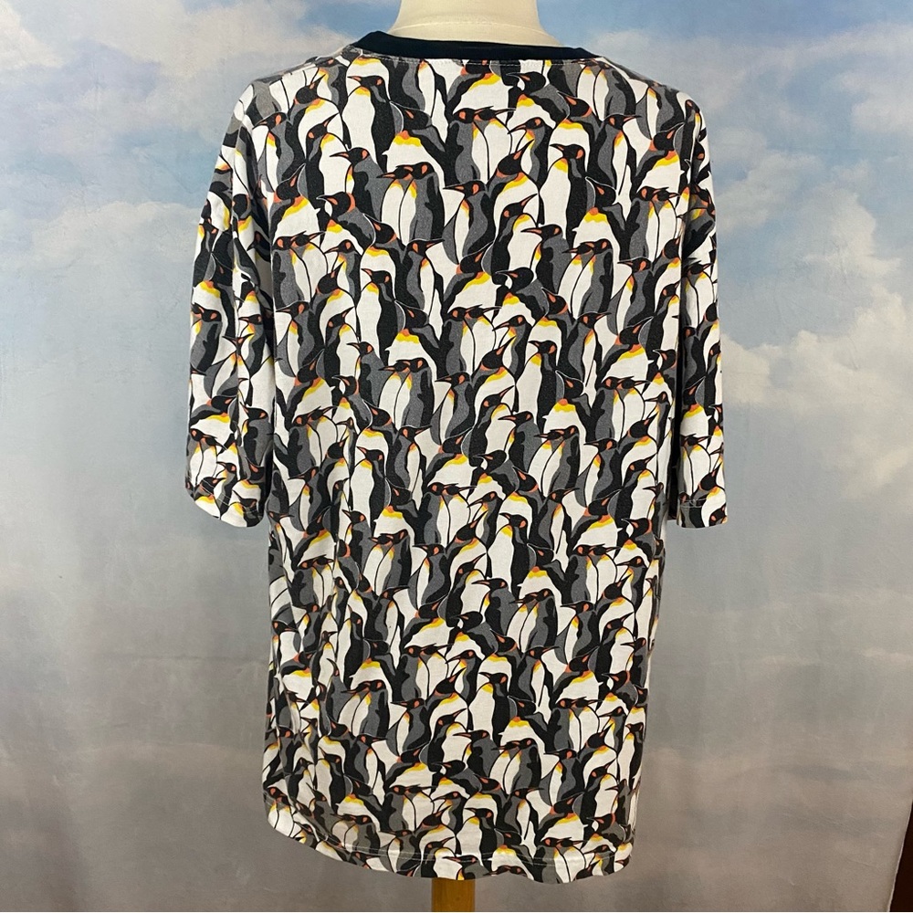 Penguins Tee from Antarctic Shop Christchurch New Zealand Size XL - Picture 2 of 5
